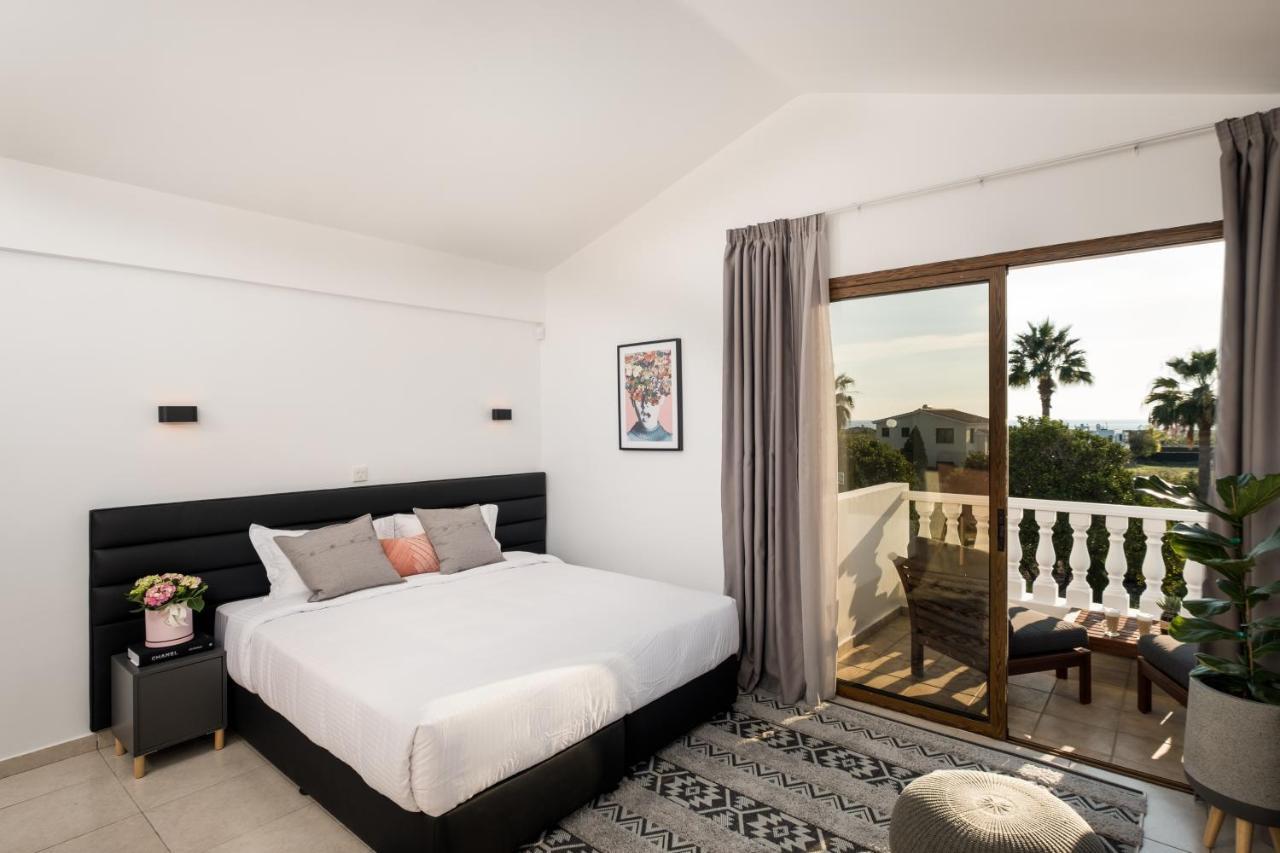 Cocoon Luxury Villa In Coral Bay-3 Min To Beach Peyia Exterior foto
